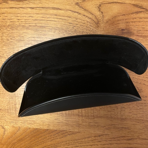 Armani Exchange glasses case - Picture 4 of 8